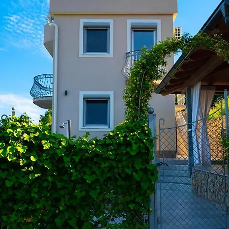 Nera Holiday home *
